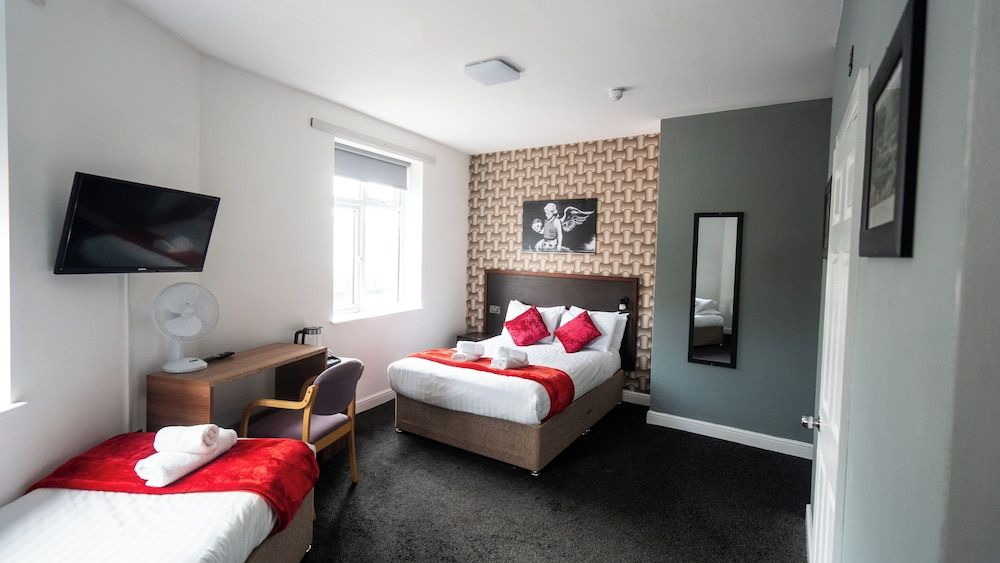 Imperial Salford Hotel