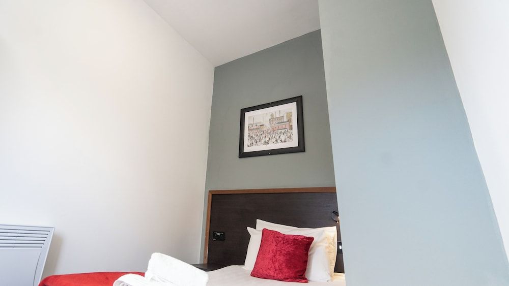 Imperial Salford Hotel Standard Single Room, 1 Twin Bed, Non Smoking, Ensuite 3