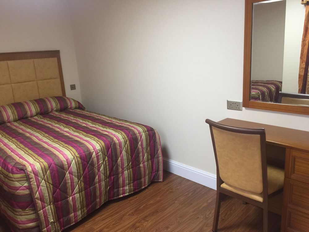 undefined Seymour Hotel 3