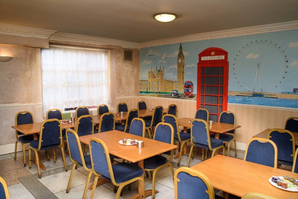 undefined Seymour Hotel 10