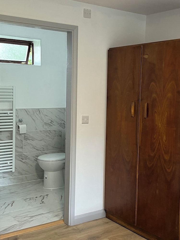 Standard Double Room (Larger Bathroom)