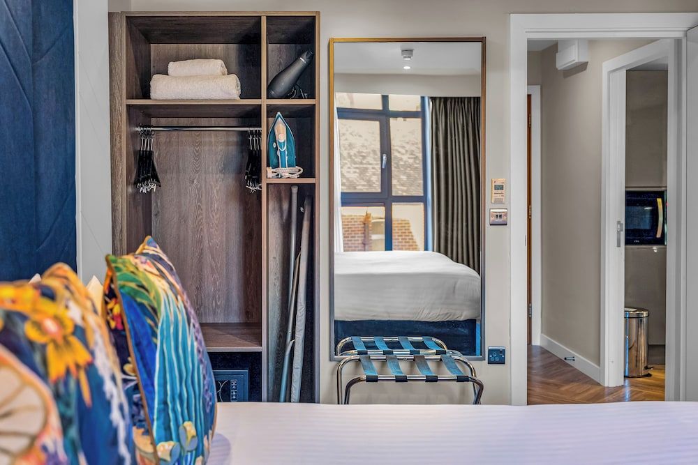 Liberty Suite