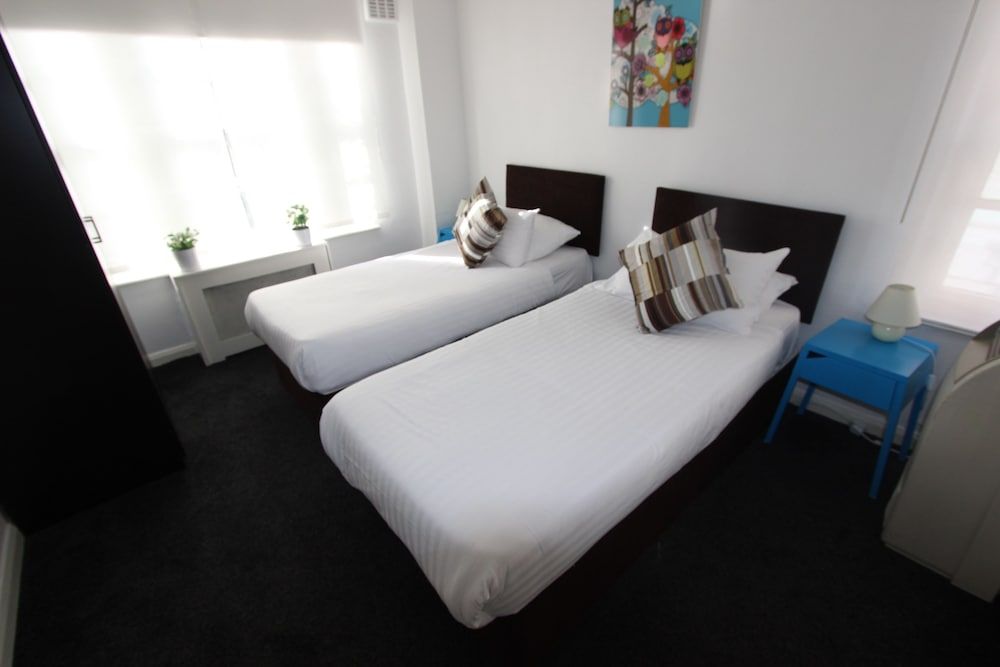 Apartment, 3 Bedrooms (Burwood Place)