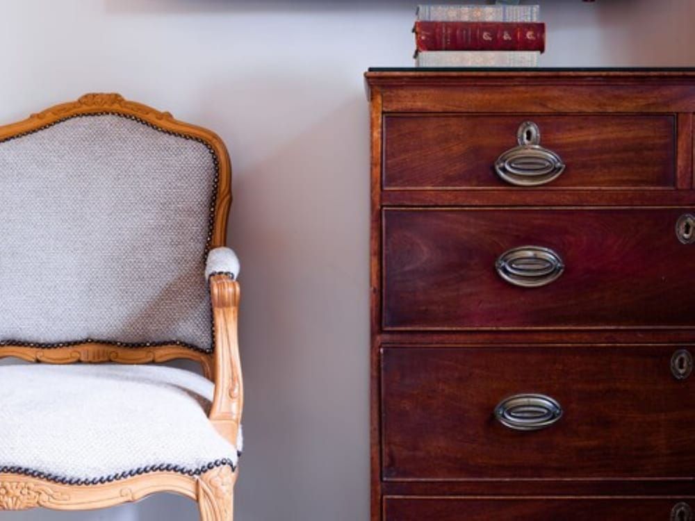 The Montagu Arms Hotel Room (House Snug) 2