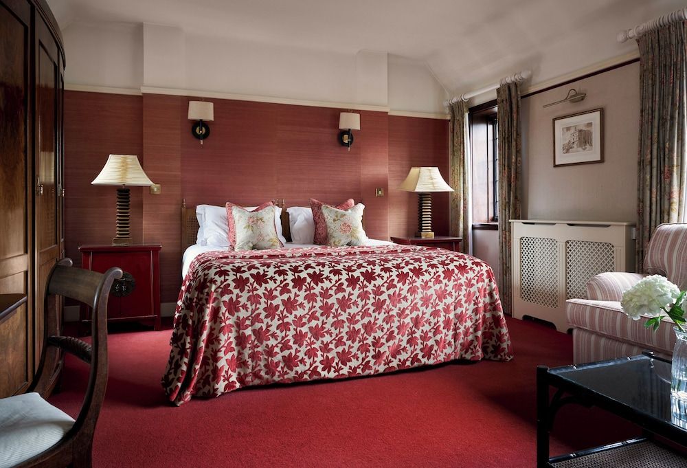 The Montagu Arms Hotel Suite (House Suite) 4