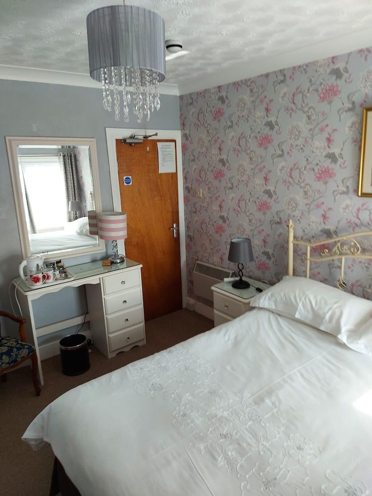 Double Room, Ensuite (Harlech)