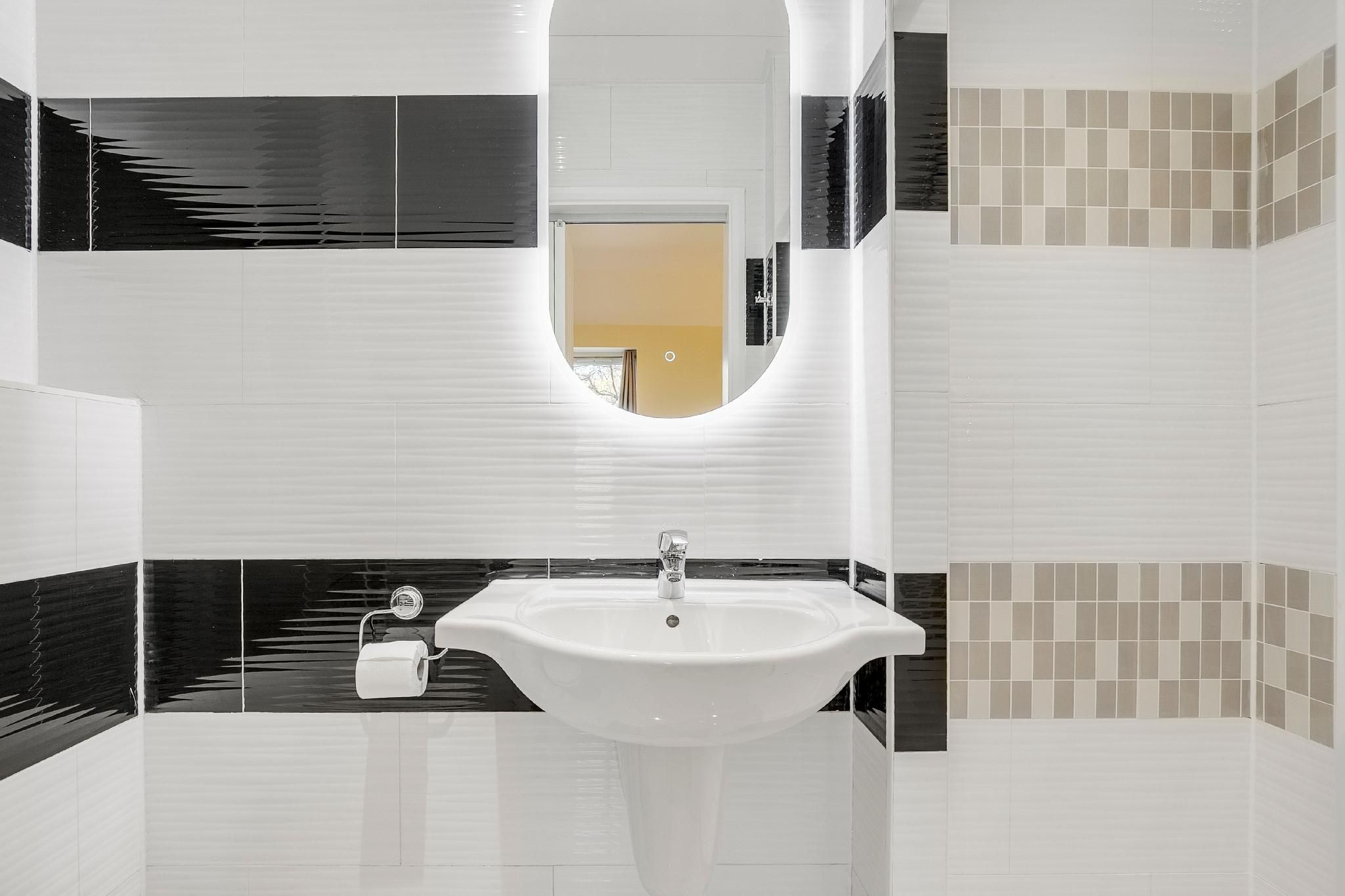 London Star Hotel Luxury Twin room 3