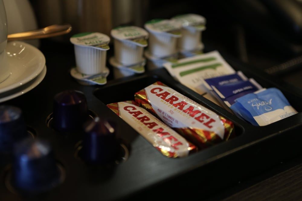 Mondo Hotel Deluxe Suite 6