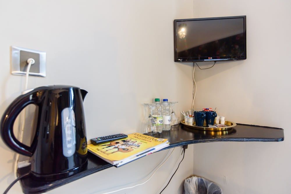 Jolyon's Boutique Hotel Deluxe Double Room, Terrace (Room 6) 14