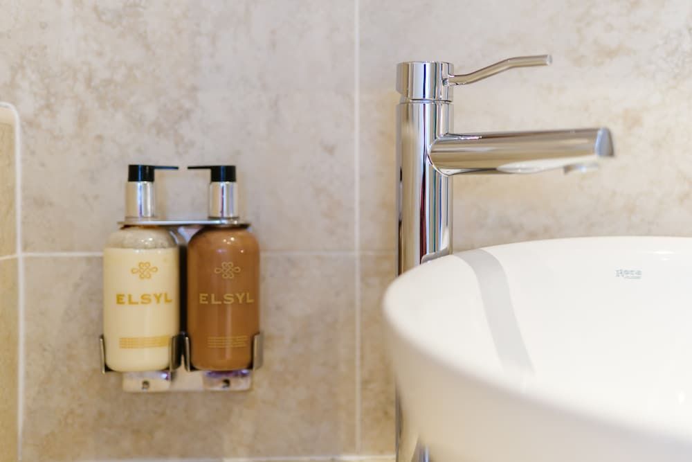 Jolyon's Boutique Hotel Deluxe Double Room, Terrace (Room 6) 12