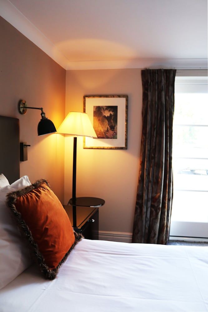 Shillingford Bridge Hotel Large Standard Double or Twin Room