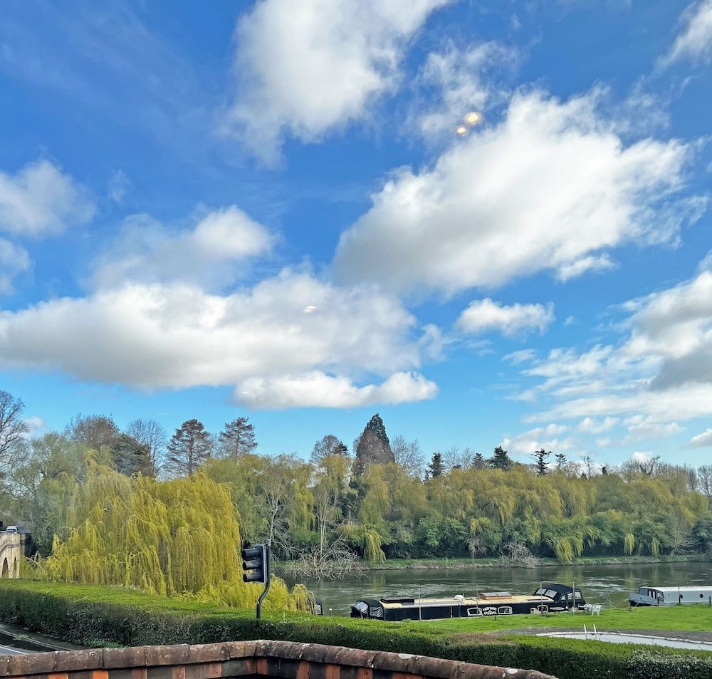 Shillingford Bridge Hotel Riverview Single Room 4