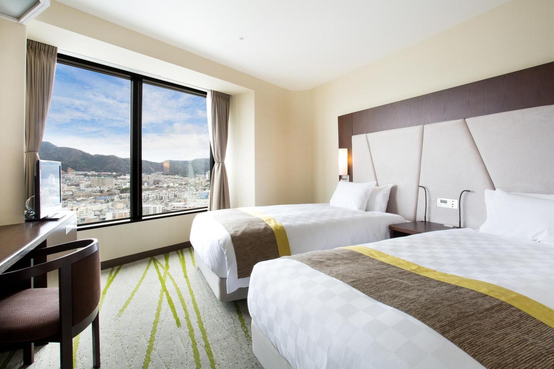 - Limited on 8th Aug - Executive Suite with Fireworks Exhibition Ticket