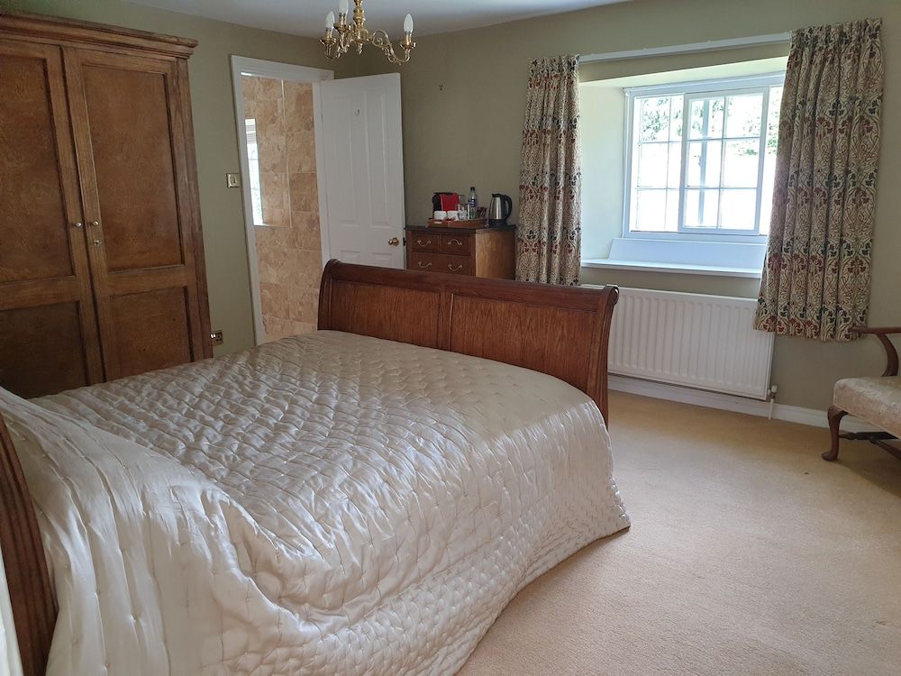 Burnhopeside Hall Deluxe Villa, Ensuite (Self catering house)