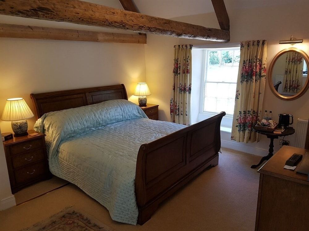 Burnhopeside Hall Superior Double Room, Ensuite 3