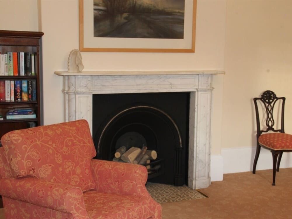 Burnhopeside Hall Superior Double Room, Ensuite 8