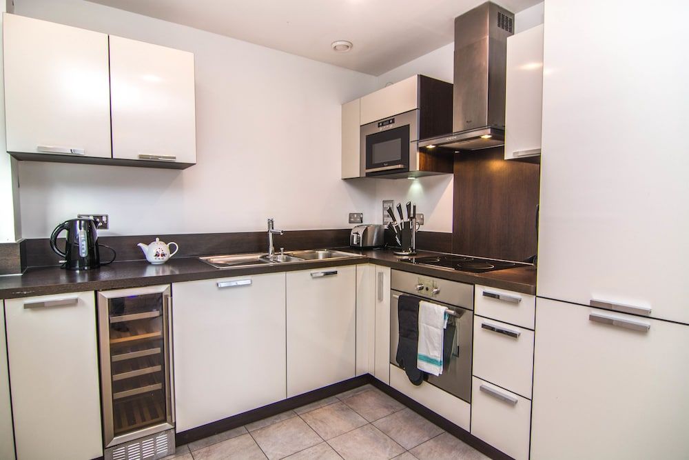 undefined Apartment Wharf – Water Gardens 10