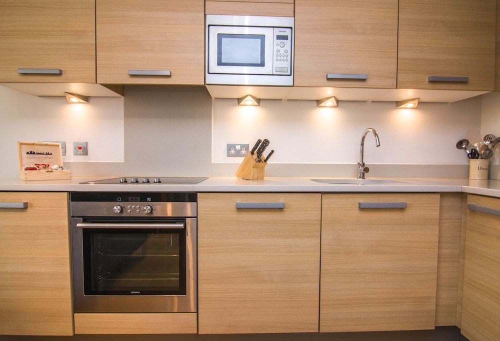 undefined Apartment Wharf – Water Gardens 4