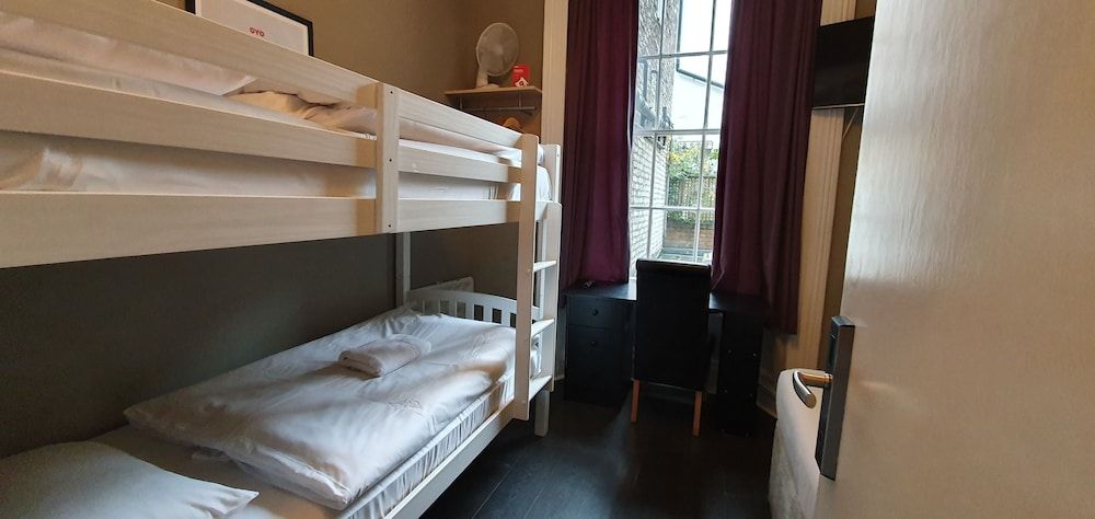 undefined Belgravia Rooms 10