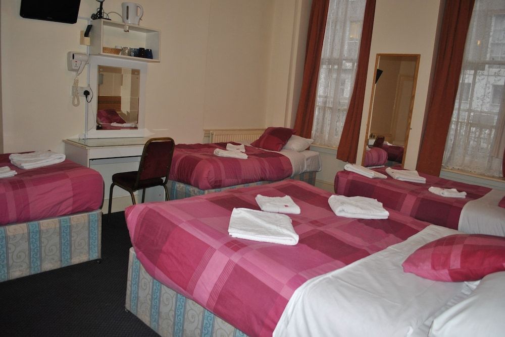 undefined Guilford House Hotel 5