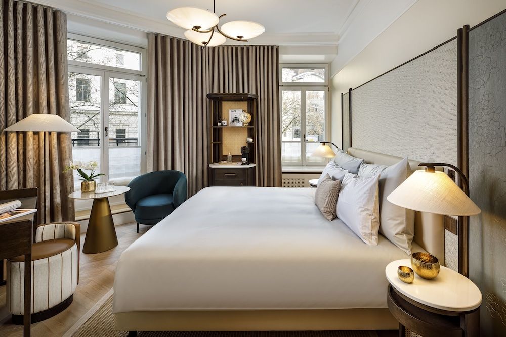 Small Luxury Hotel Ambassador Zürich Ambassador Superior Plus 4