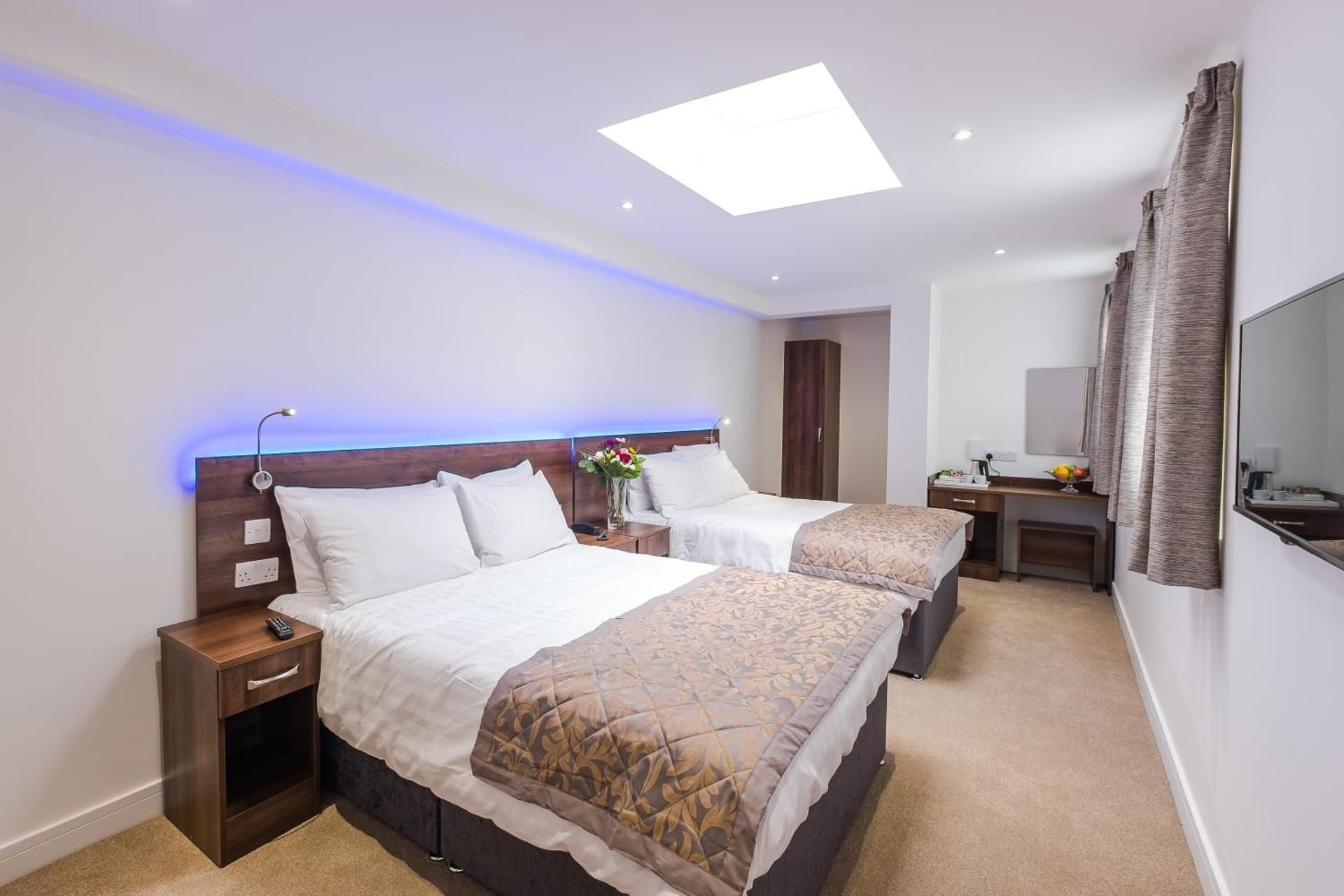 Deluxe Quadruple Room