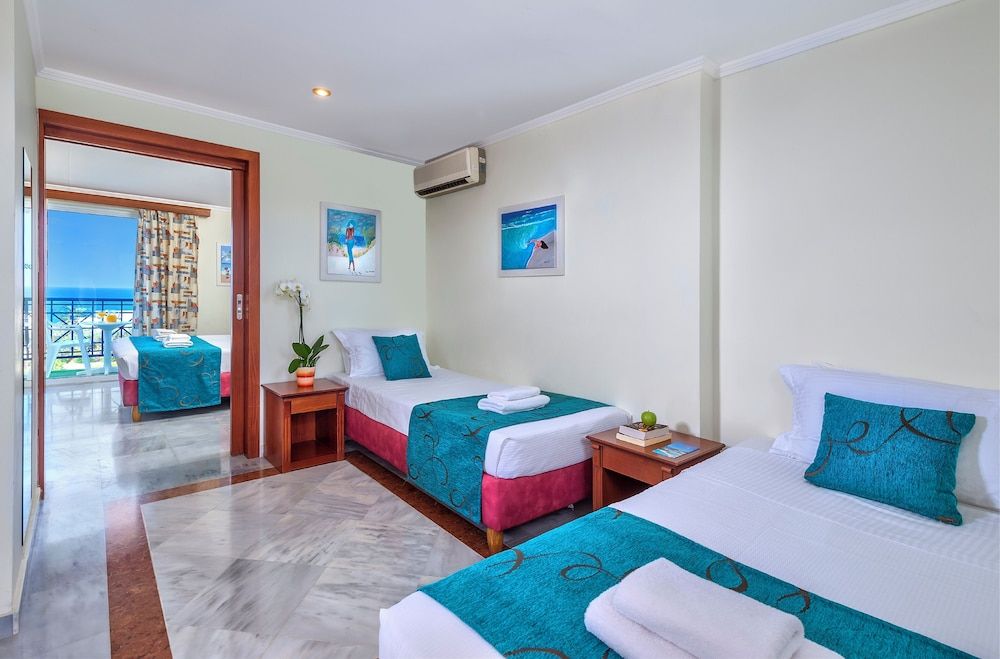 Family Suite, 2 Bedrooms, Sea View