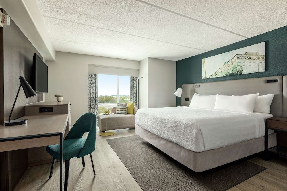 Suite, 1 King Bed (Vita A La Piscina)