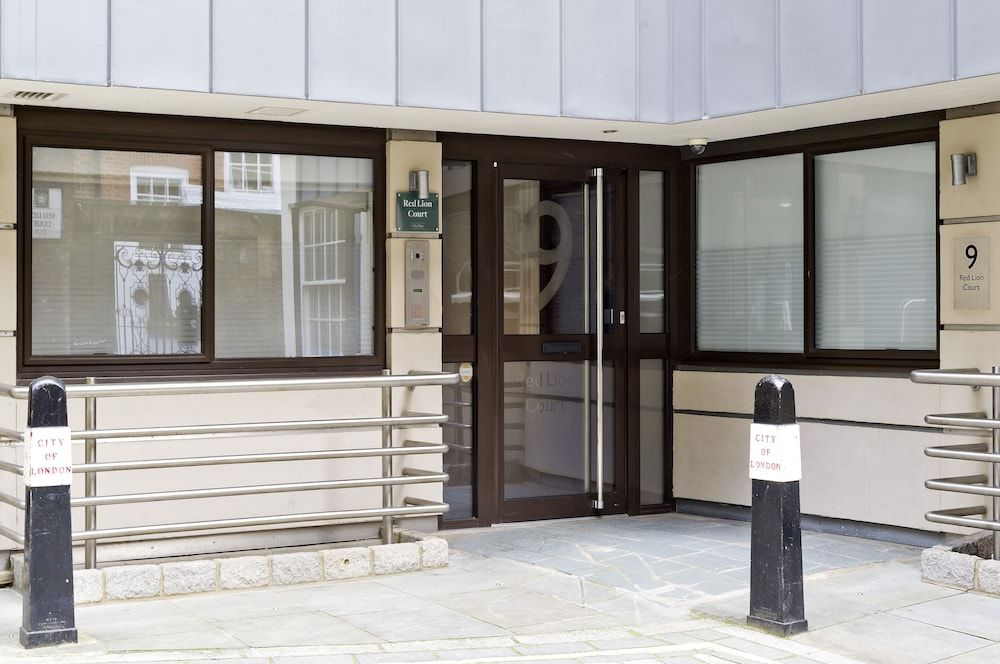 undefined Red Lion Court by City2Stay 7