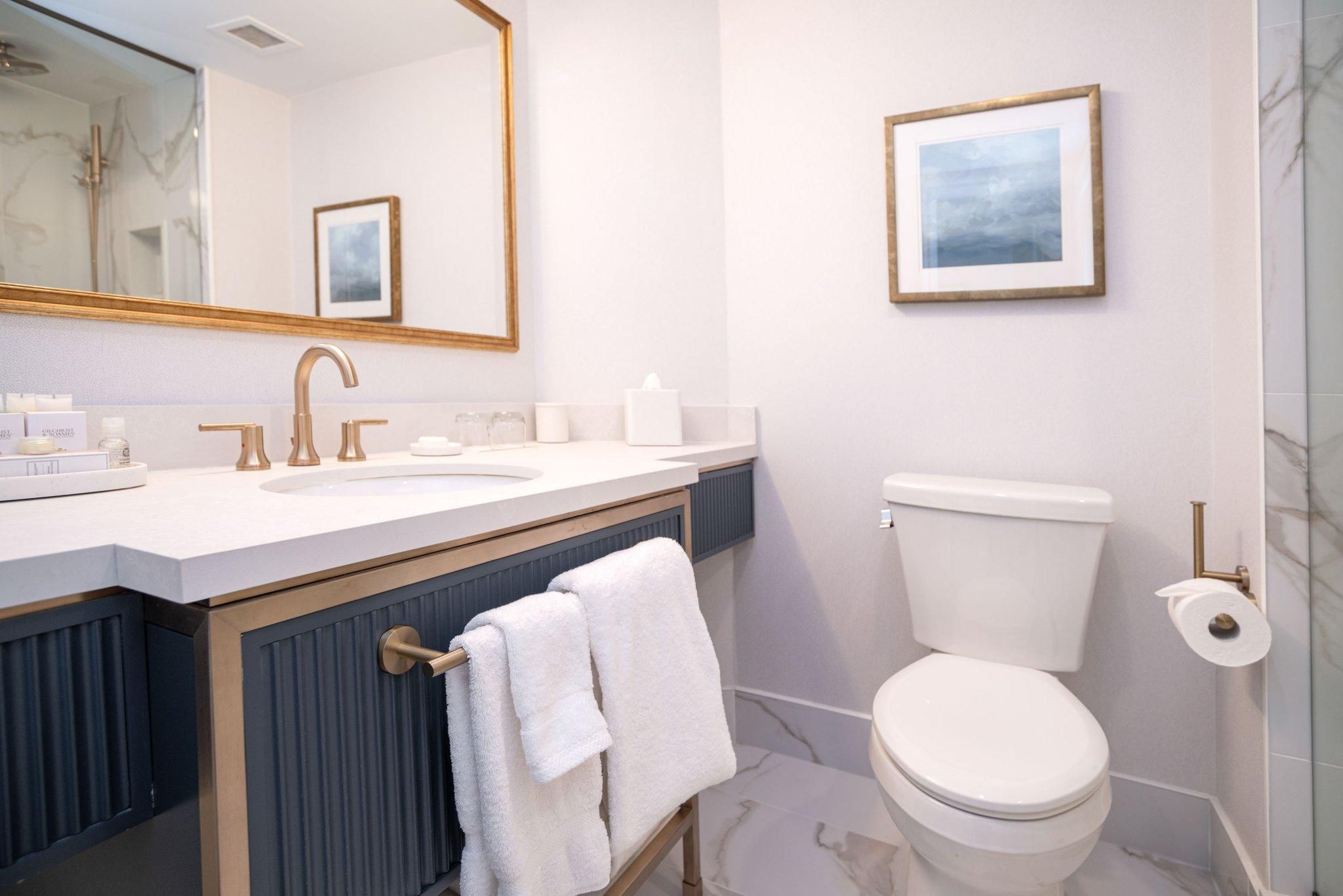 Deluxe Room, 1 King Bed