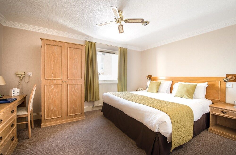 Standard Room, 1 King Bed, Non Smoking