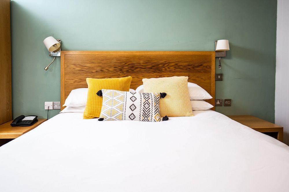 Beaumont House Double Room (Budget)