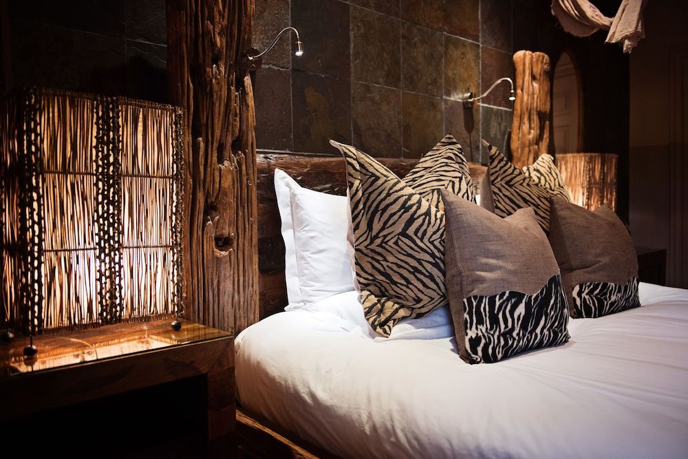 Beaumont House Room (Out of Africa) 3