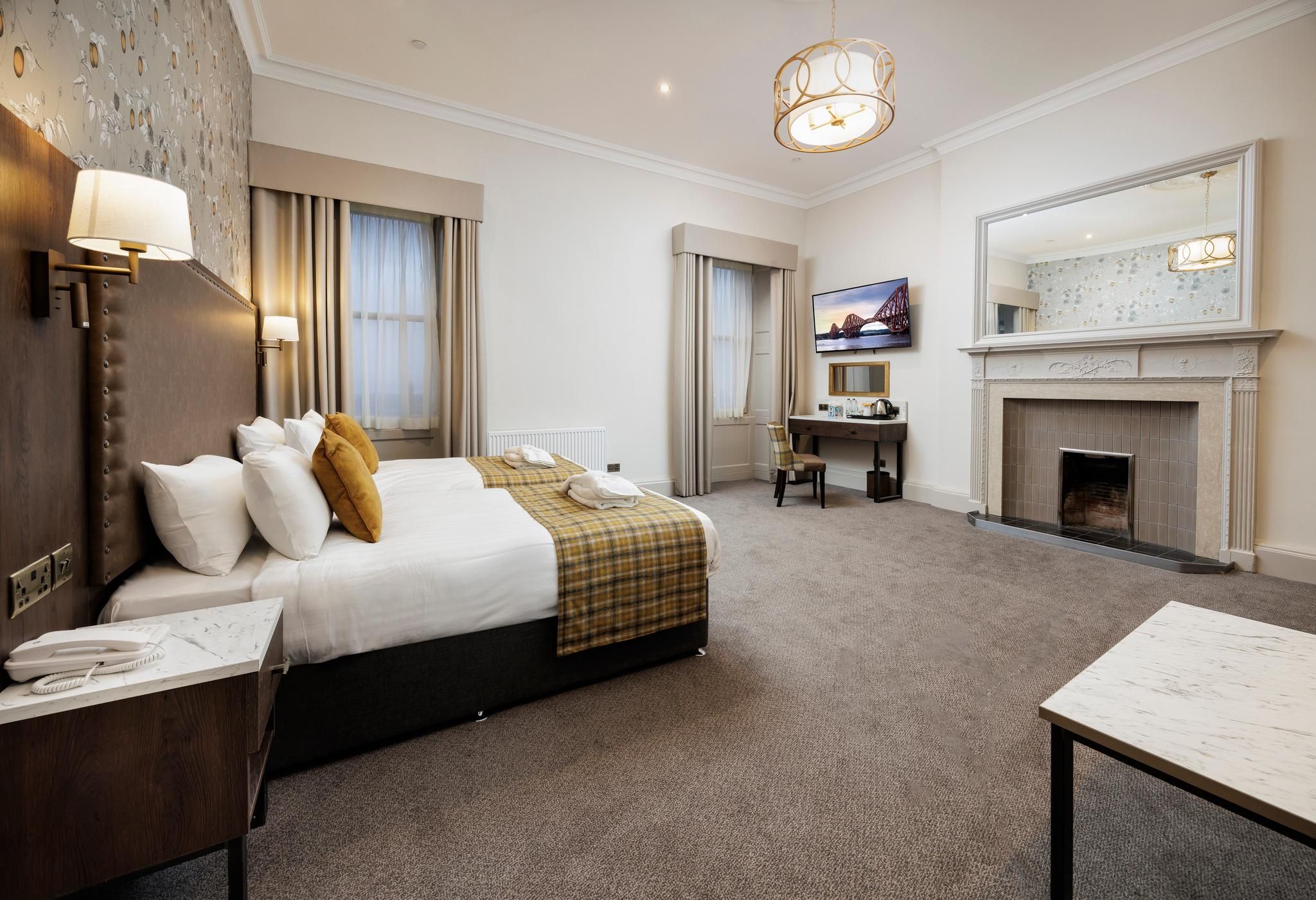 undefined Albany Hotel 9