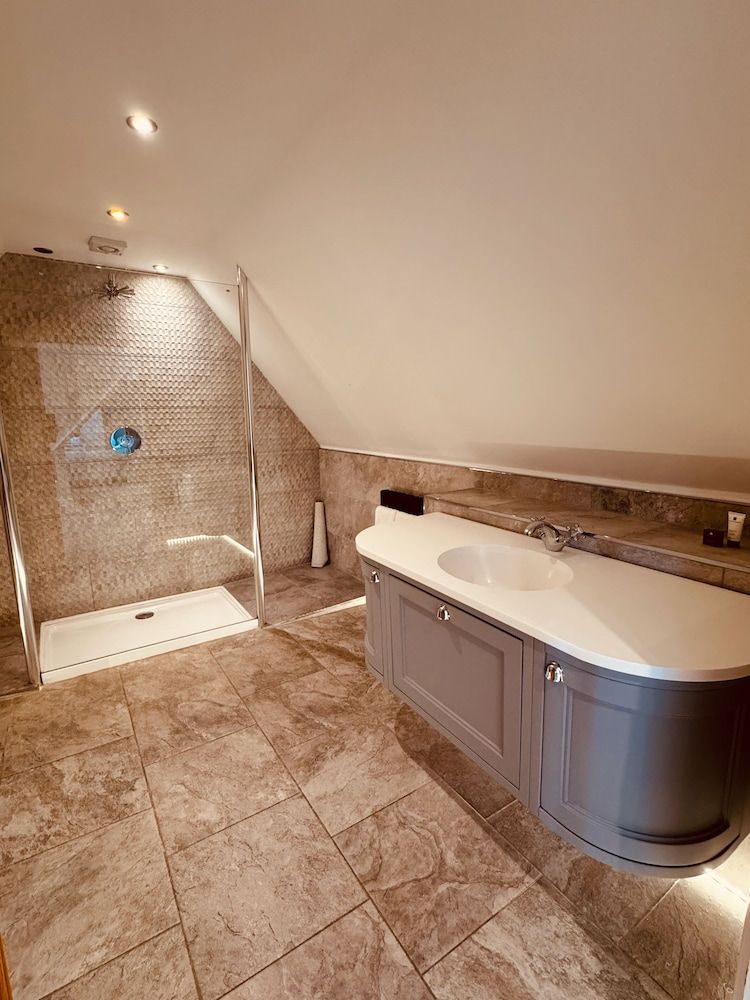 Nuthurst Grange Country House Hotel Suite with Terrace 4