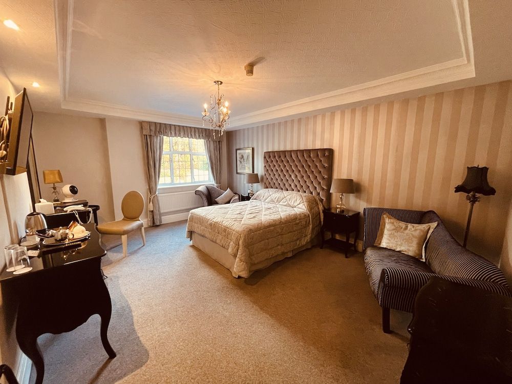 Nuthurst Grange Country House Hotel Double Room 4