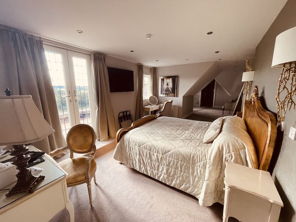 Nuthurst Grange Country House Hotel Superior Double Room 2