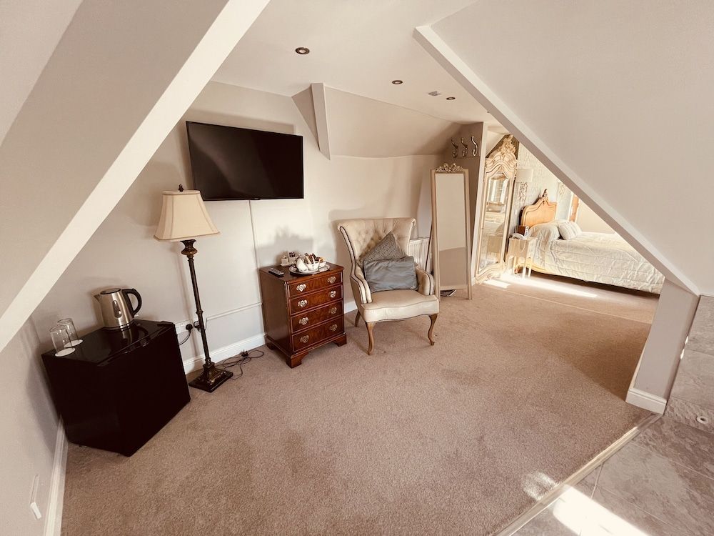 Nuthurst Grange Country House Hotel Superior Double Room 14