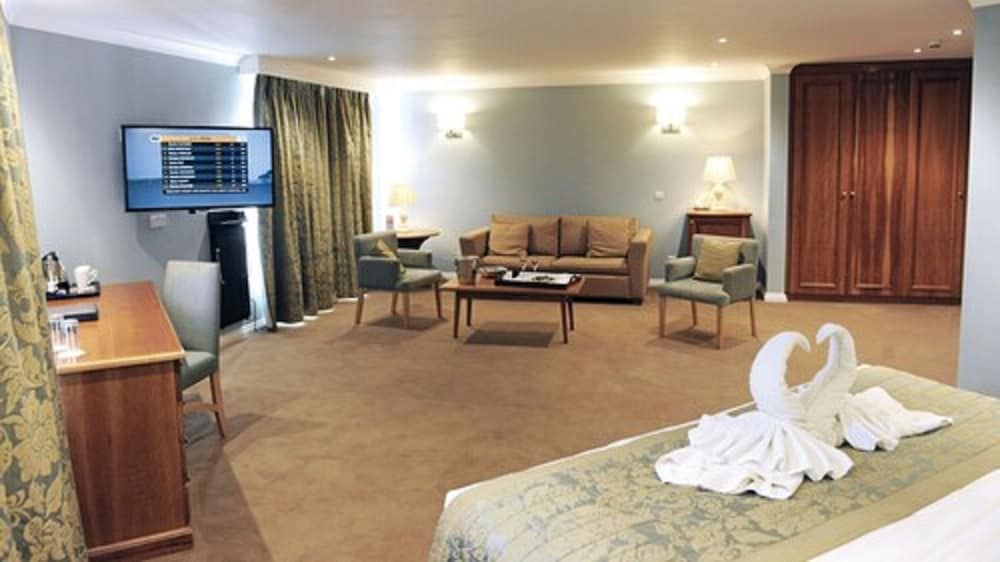Stoke by Nayland Hotel, Golf and Spa Junior Suite 3