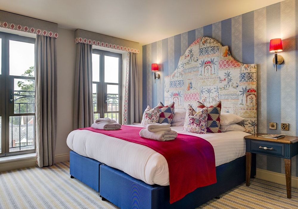 The George of Colchester Superior Double Room 4