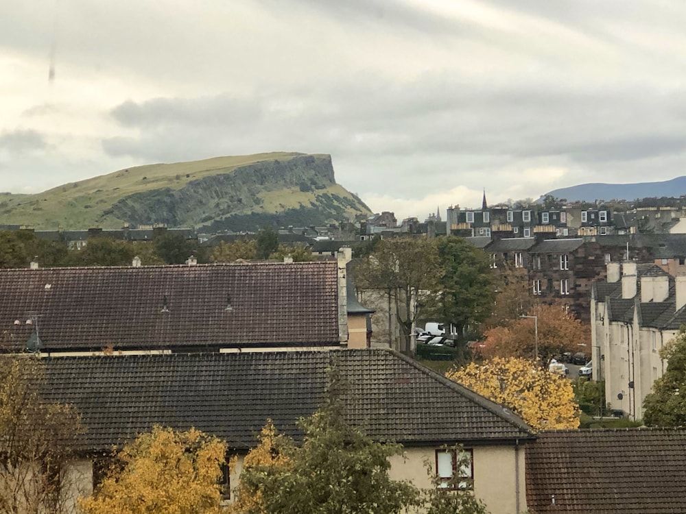 Oakhill Apartments Edinburgh (Ltd) Two-Bedroom Apartment 43