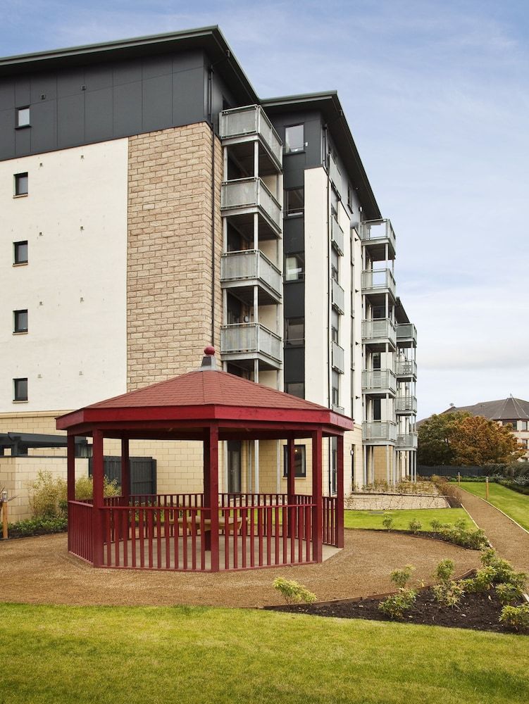 Oakhill Apartments Edinburgh (Ltd) Three-Bedroom Apartment 19