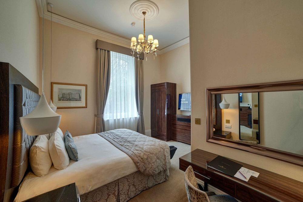 The Lansbury Heritage Hotel By Sunday - Canary Wharf London Classic Room (Lansbury)