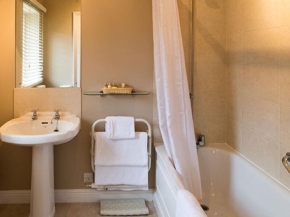 Guyers House Hotel Single Room 5