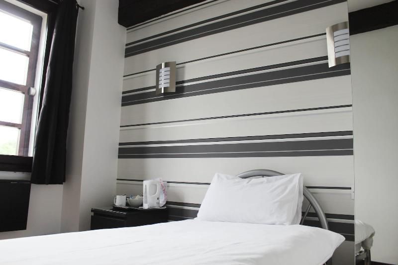 Cornmill Hotel Standard Single Room 2