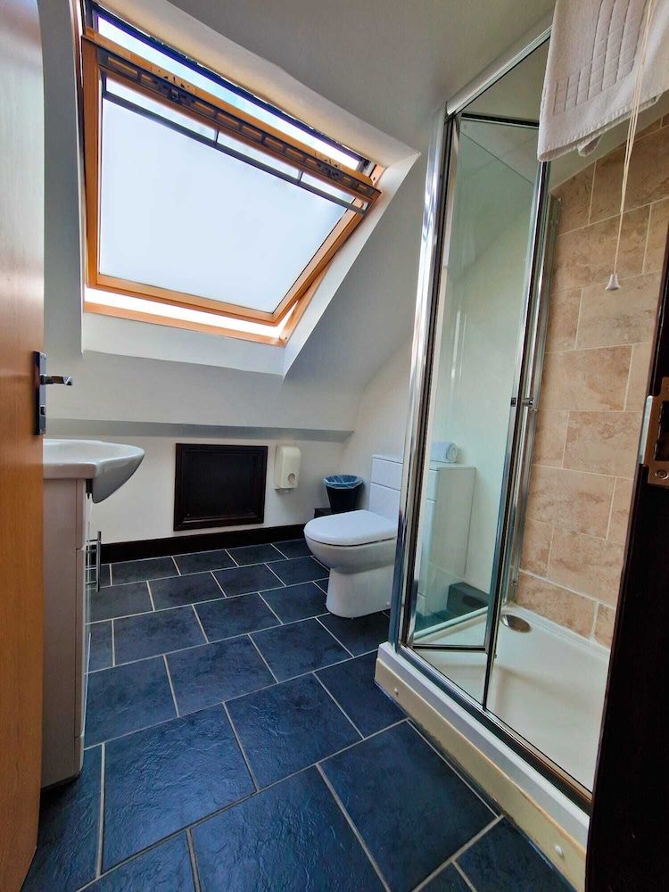 Cornmill Hotel Standard Single Room 3