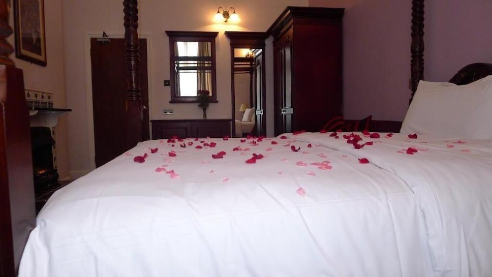 undefined Bridge Park Hotel 2