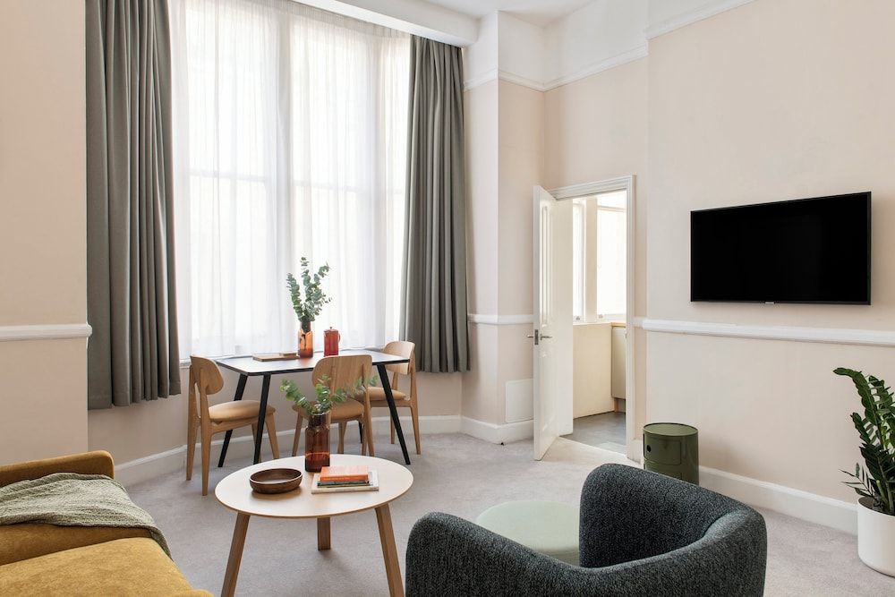 SACO Bristol- West India House One Bedroom Apartment 10