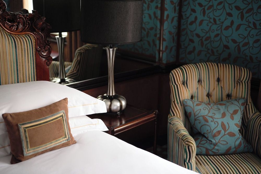 The Chesterfield Mayfair Classic Double Room 8