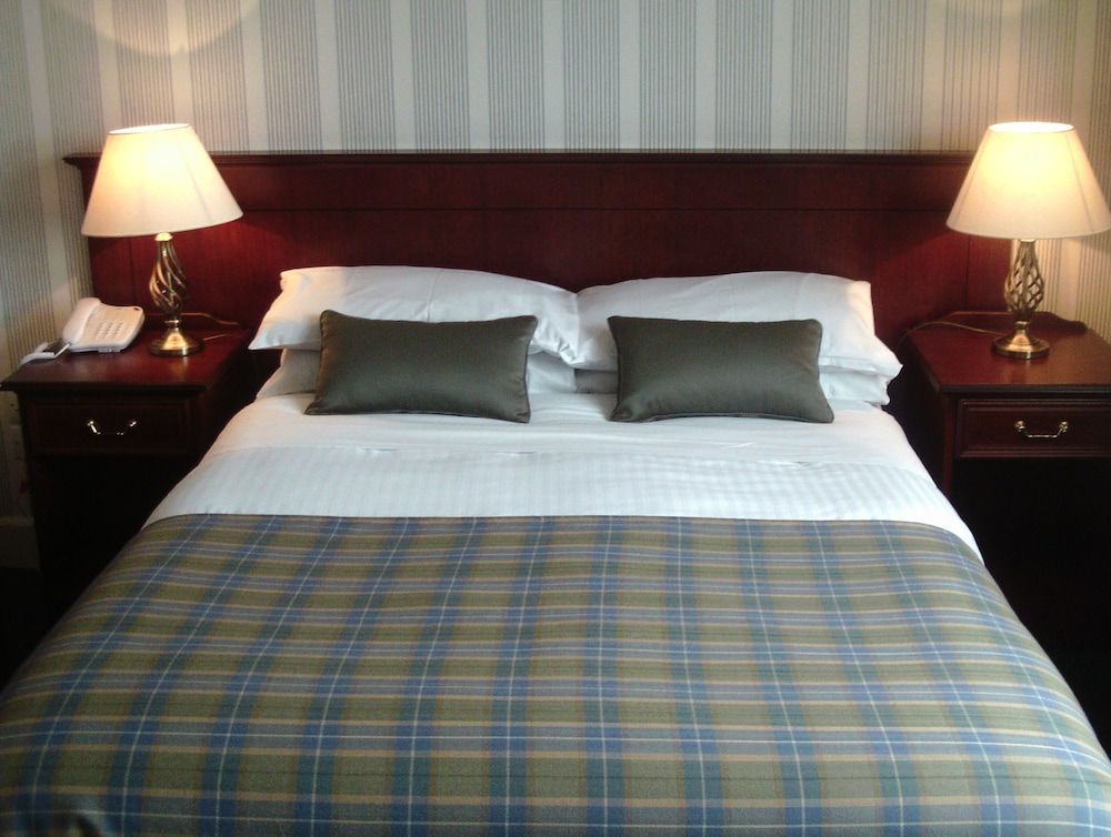 Nethybridge Hotel Superior Double Room 2